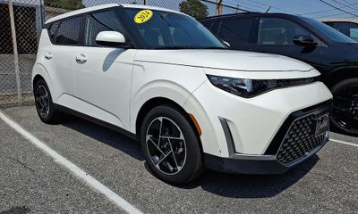 2024 Kia Soul EX