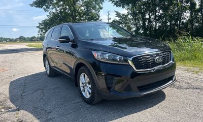 2020 Kia Sorento L LX S