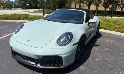 2026 Porsche 911 Targa 4 GTS