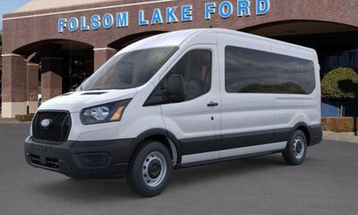 2026 Ford Transit Medium Roof