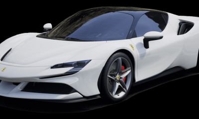 2022 Ferrari SF90 Stradale