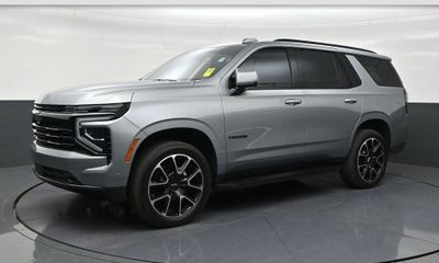 2025 Chevrolet Tahoe RST