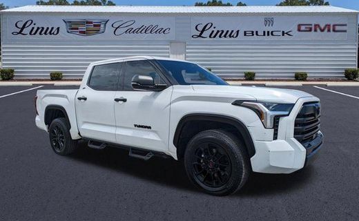 2022 Toyota Tundra SR5