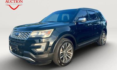 2017 Ford Explorer Platinum