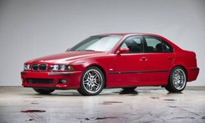 2001 BMW M5