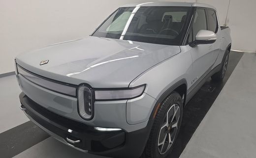 2024 Rivian R1T Adventure