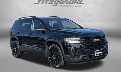 2023 GMC Acadia SLT