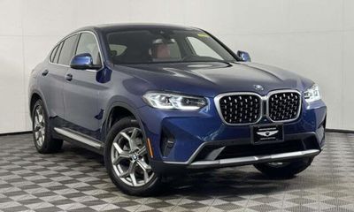 2024 BMW X4 XDRIVE30I