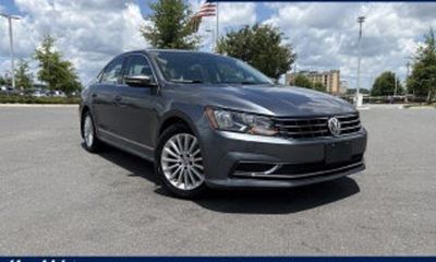 2017 Volkswagen Passat SEL Premium
