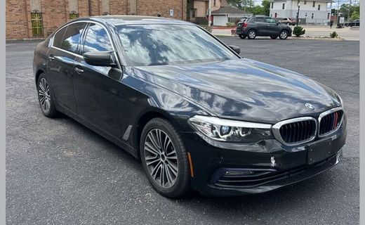 2018 BMW 530E