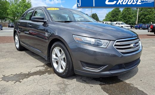 2015 Ford Taurus SE