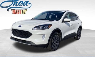 2022 Ford Escape SEL Phev