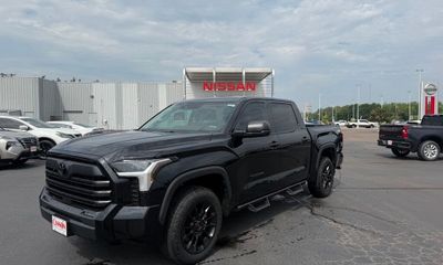 2023 Toyota Tundra SR5