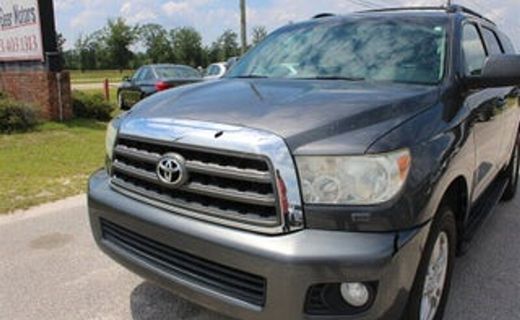 2011 Toyota Sequoia SR5