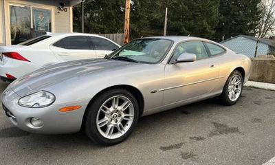 2001 Jaguar XK8