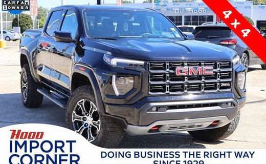 2024 GMC Canyon AT4
