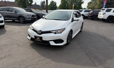 2016 Toyota Scion IM Base