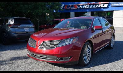 2013 Lincoln MKS Standard