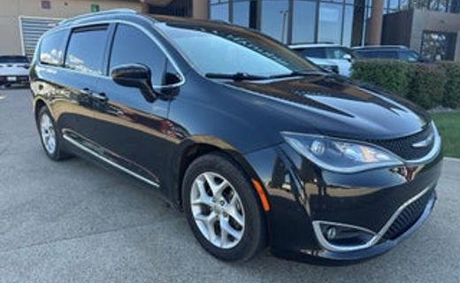 2018 Chrysler Pacifica Touring L Plus