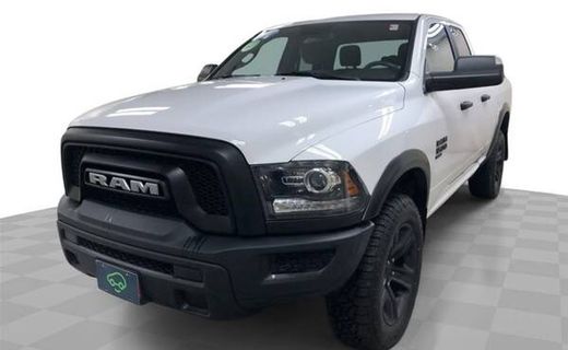 2021 Ram 1500 SLT