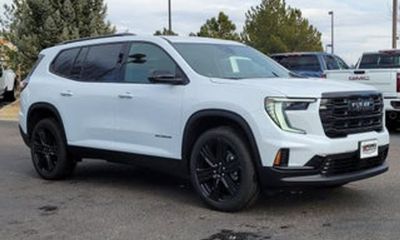 2027 GMC Acadia AT4