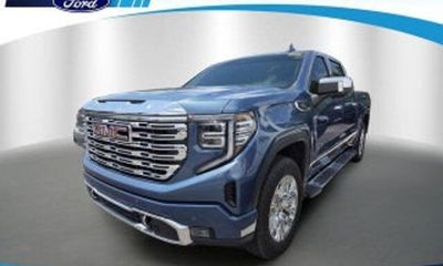 2025 GMC Sierra Denali