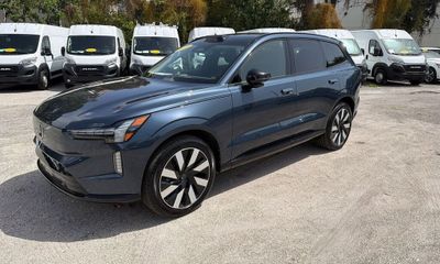 2025 Volvo EX90 Ultra