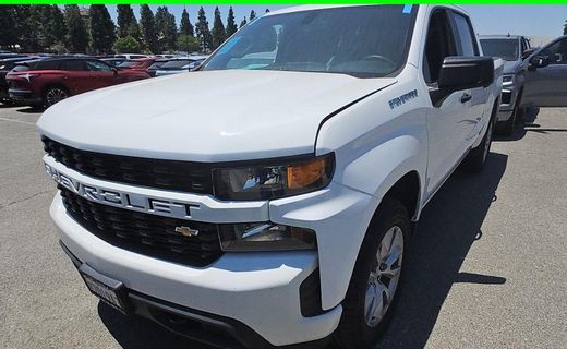 2020 Chevrolet Silverado Custom