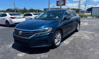 2020 Volkswagen Passat SE