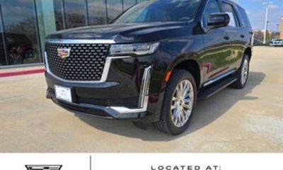 2024 Cadillac Escalade Sport Touring PKG