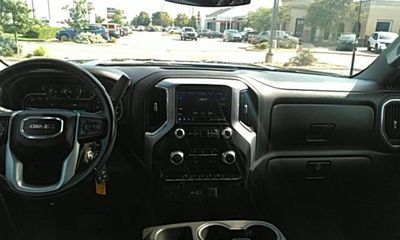 2023 GMC Sierra HD SLE