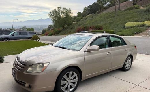 2006 Toyota Avalon