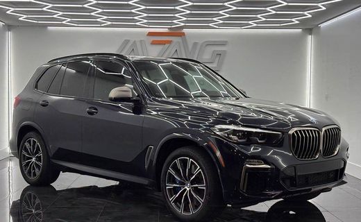 2020 BMW X5 M50i