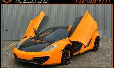 2012 McLaren MP4-12C Base