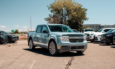 2024 Ford Maverick Lariat