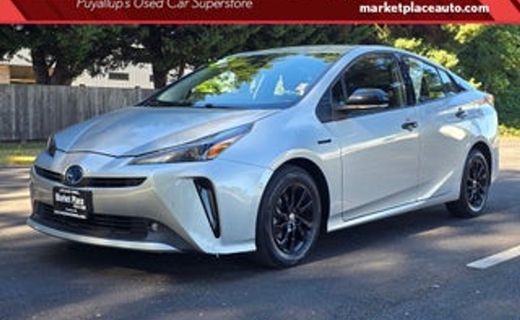 2020 Toyota Prius LE