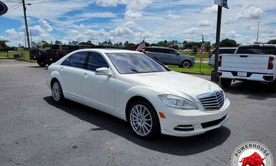 2011 Mercedes-Benz S-Class S550
