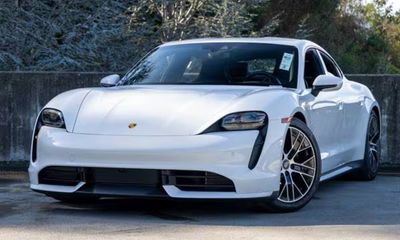 2023 Porsche Taycan Turbo S