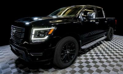 2023 Nissan Titan