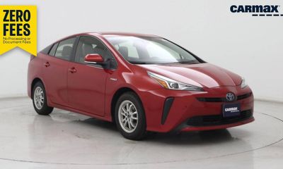 2021 Toyota Prius LE