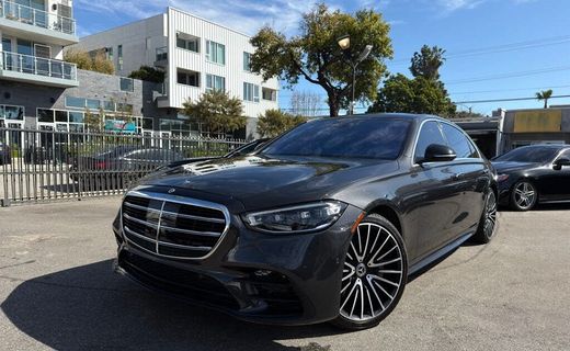 2022 Mercedes-Benz S-Class S500 4MATIC