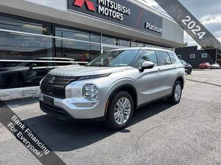 2024 Mitsubishi Outlander ES