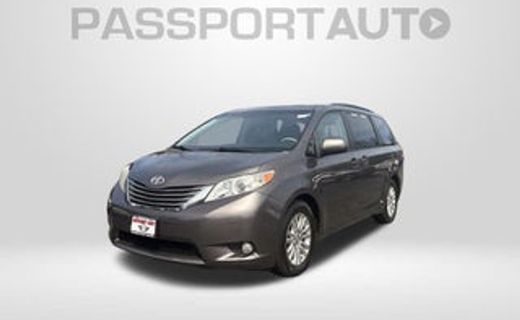 2011 Nissan Quest S