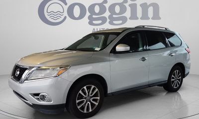 2016 Nissan Pathfinder S
