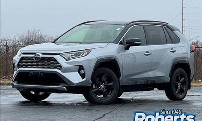 2020 Toyota RAV4 XSE