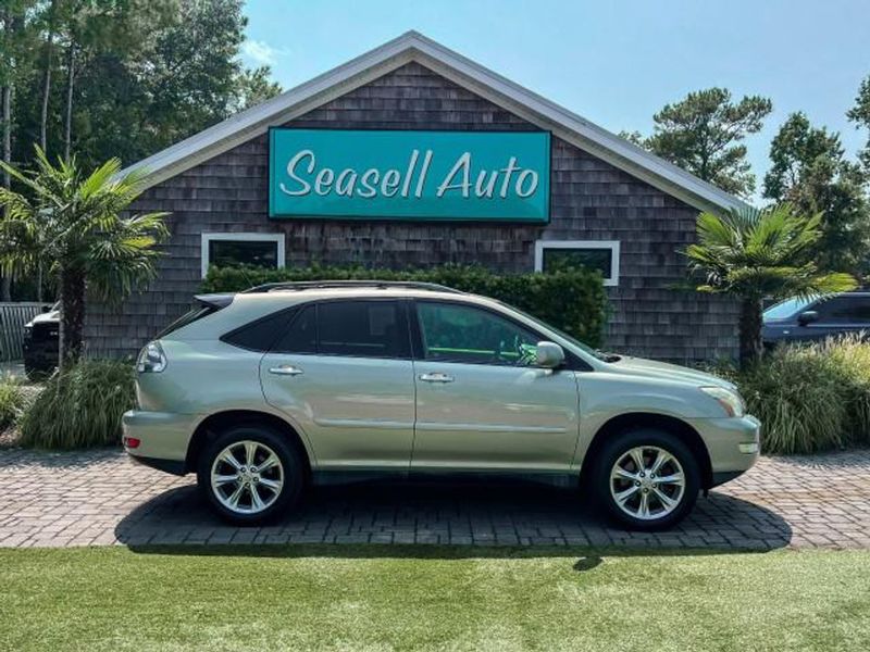 2008 Lexus RX — a typically priced live listing