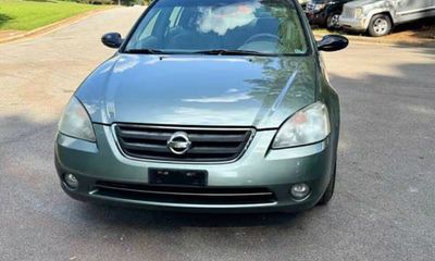 2002 Nissan Altima 25 S