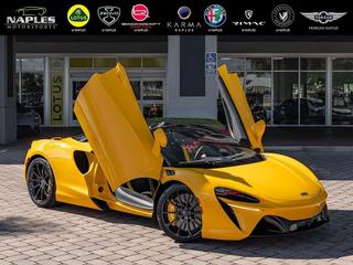 2025 McLaren Artura Spider