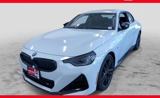 2023 BMW M240i