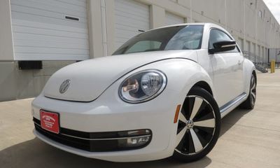 2012 Volkswagen Beetle Black Turbo